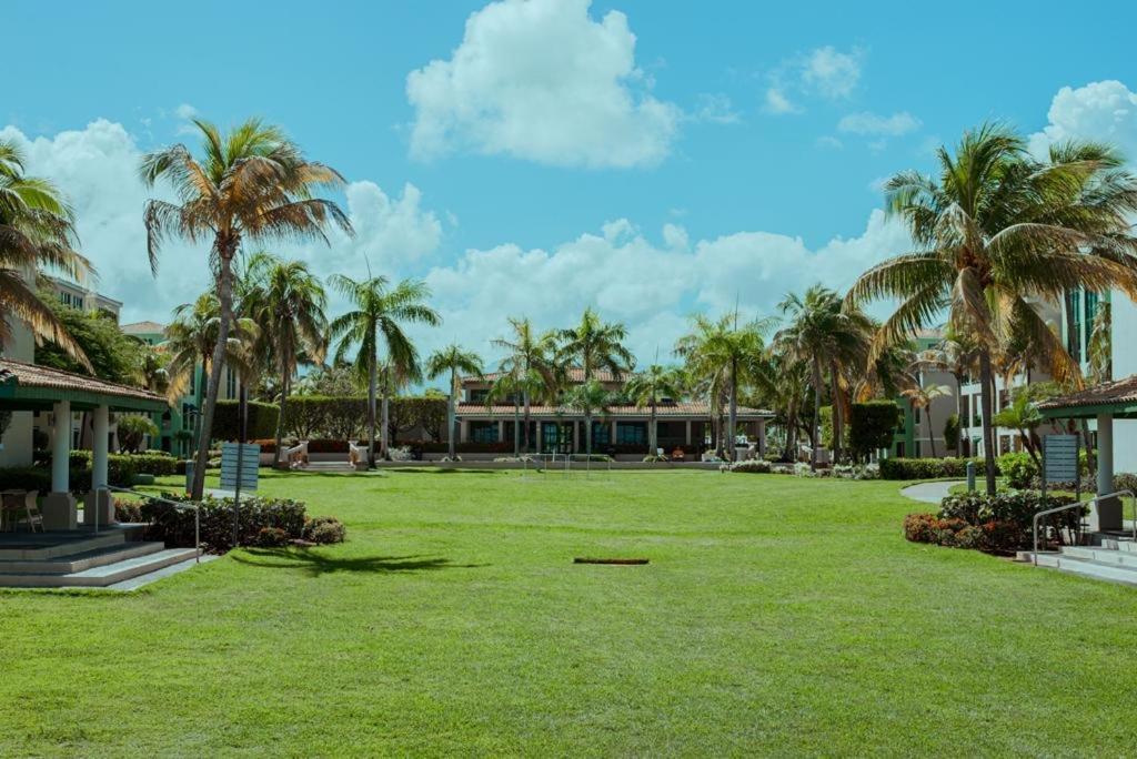 Aquatika Paraiso Tropical Loiza ภายนอก รูปภาพ