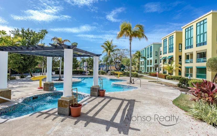 Aquatika Paraiso Tropical Loiza ภายนอก รูปภาพ